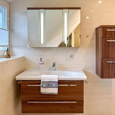 Krabbenhus Tatil Evi Prerow